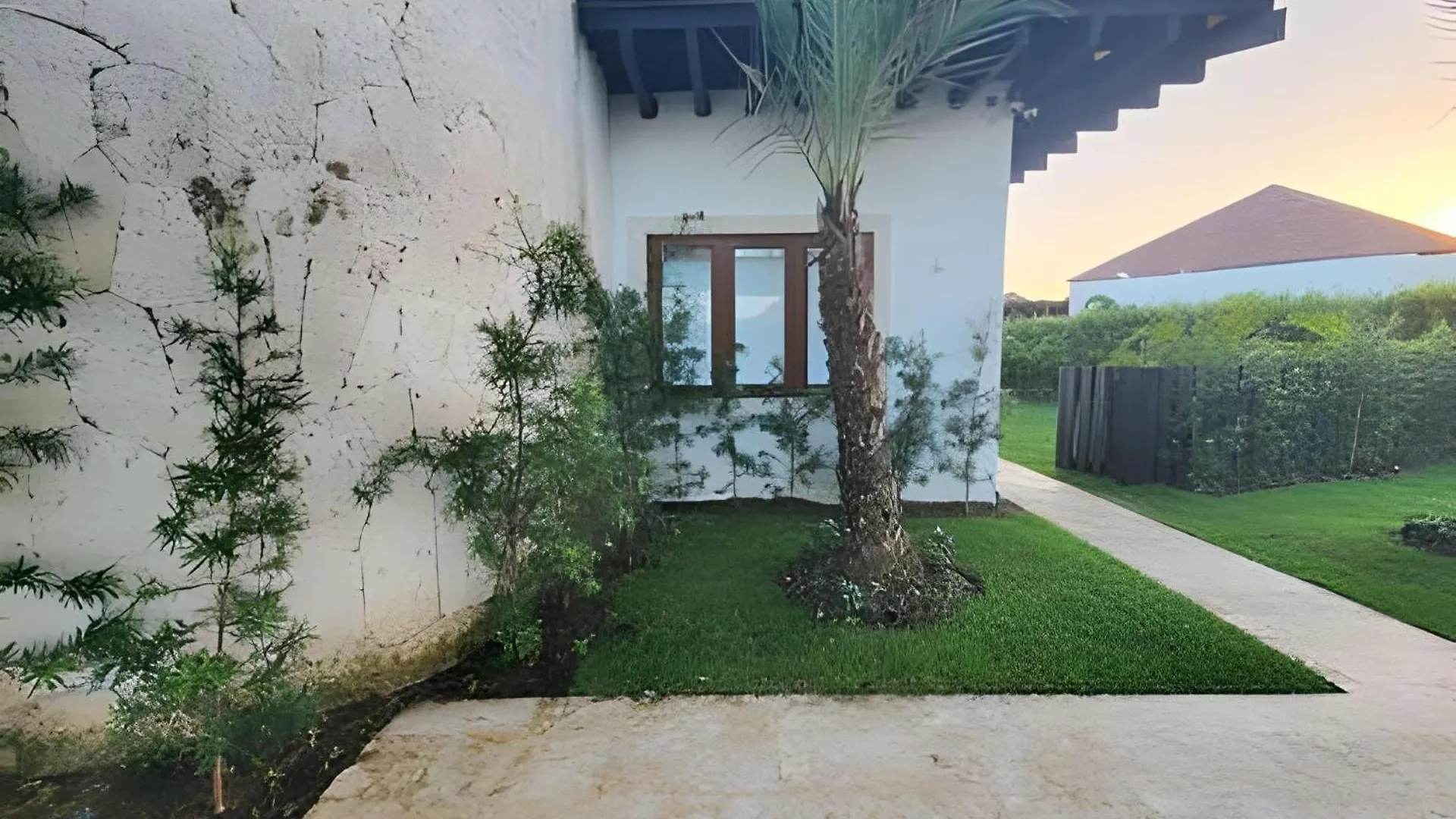 Elegante Villa Privada De 4 Dormitorios Con Piscina Y Jacuzzi Punta Cana Tatil Evi