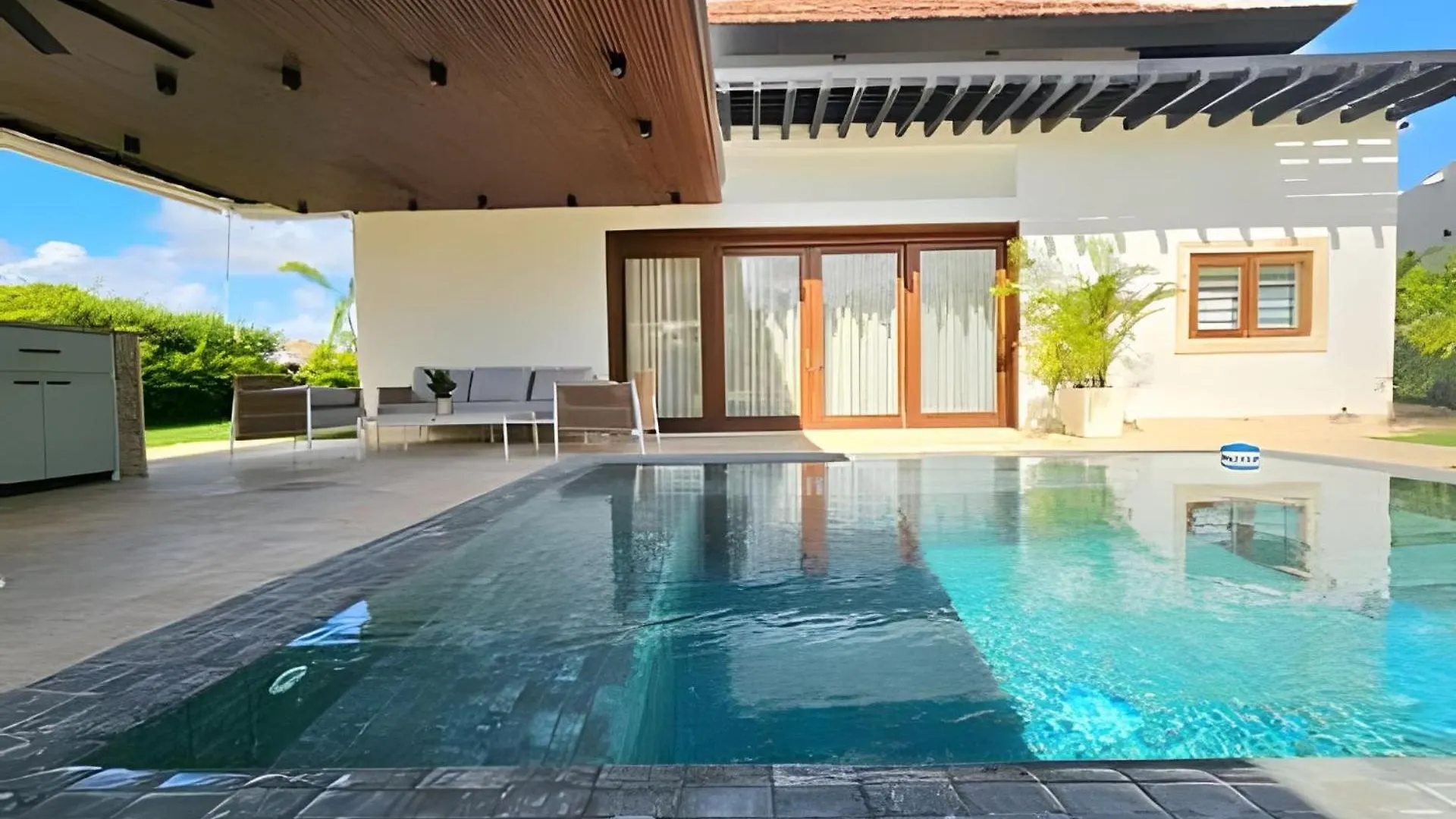 Tatil Evi Elegante Villa Privada De 4 Dormitorios Con Piscina Y Jacuzzi Punta Cana